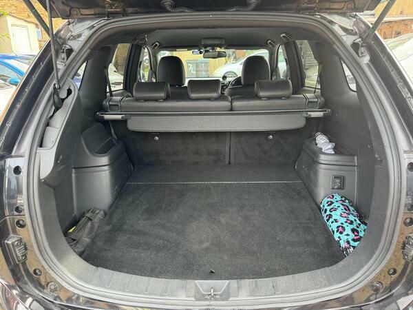Mitsubishi Outlander Gx 4H Phev Suv White #33
