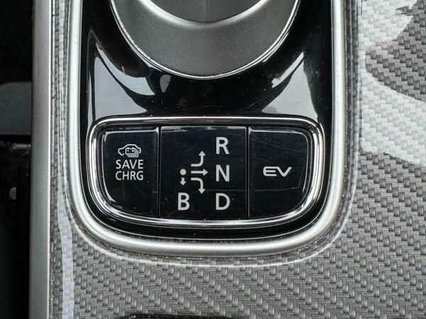 Mitsubishi Outlander Gx 4H Phev Suv White #56