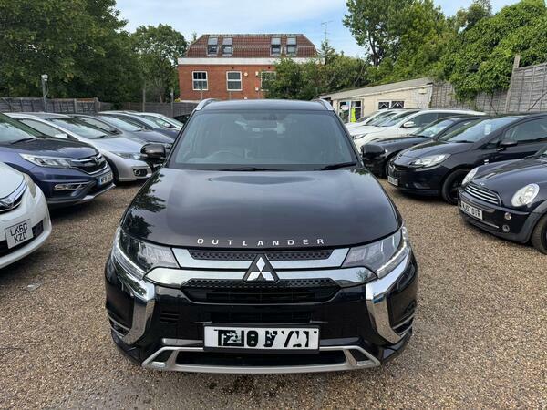 Mitsubishi Outlander 2.4H Twinmotor 13.8Kwh 4H Cvt 4Wd Euro 6 Ss Black #4
