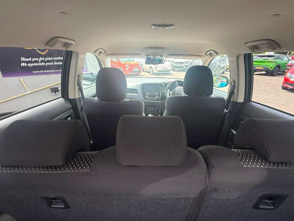 Mitsubishi Outlander 2.0 Outlander Juro Cvt 4Wd Silver #4