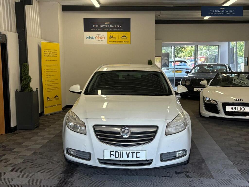 Vauxhall Insignia Estate 2.0 Cdti Ecoflex Sri Sports Tourer Euro 5 5 FD11VTC White #2
