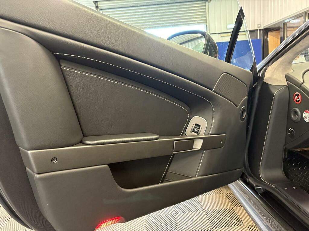 Aston Martin Vantage 4.7 V8 Gt8 Sportshift Euro 6 Silver #35