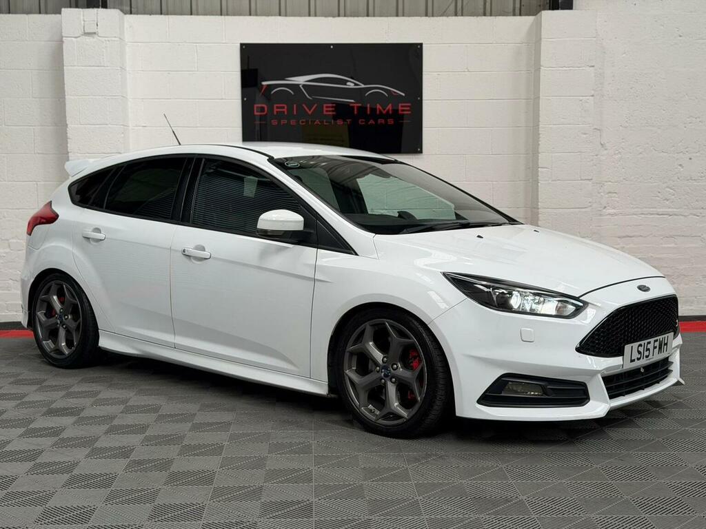 Ford Focus 2.0T Ecoboost St-3 Euro 6 Ss White