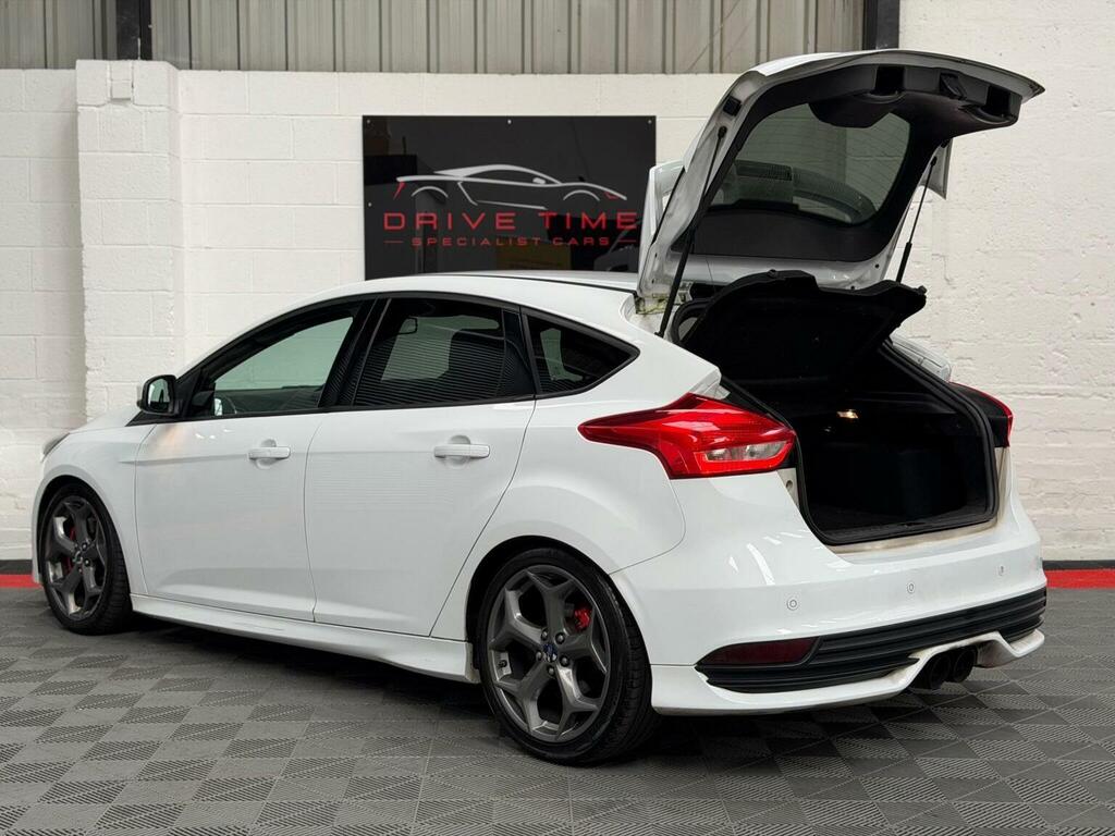 Ford Focus 2.0T Ecoboost St-3 Euro 6 Ss White #5
