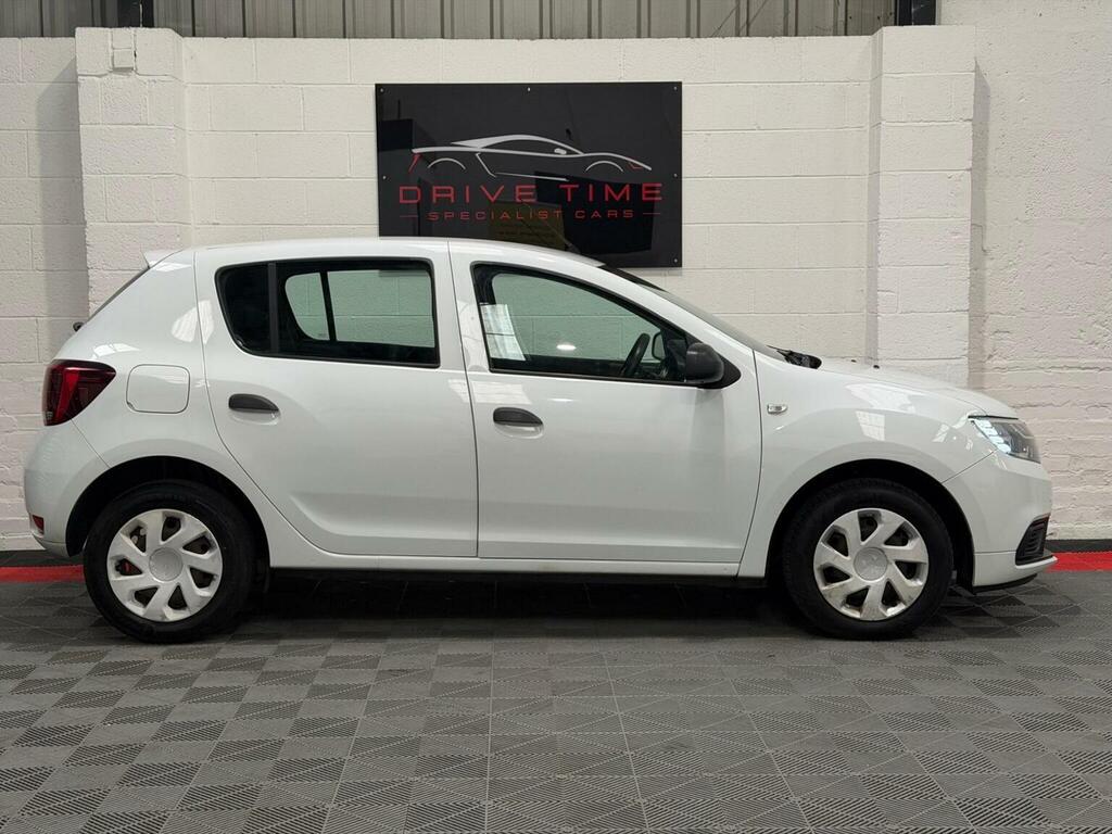 Dacia Sandero 0.9 Tce Laureate Euro 6 Ss Red #10