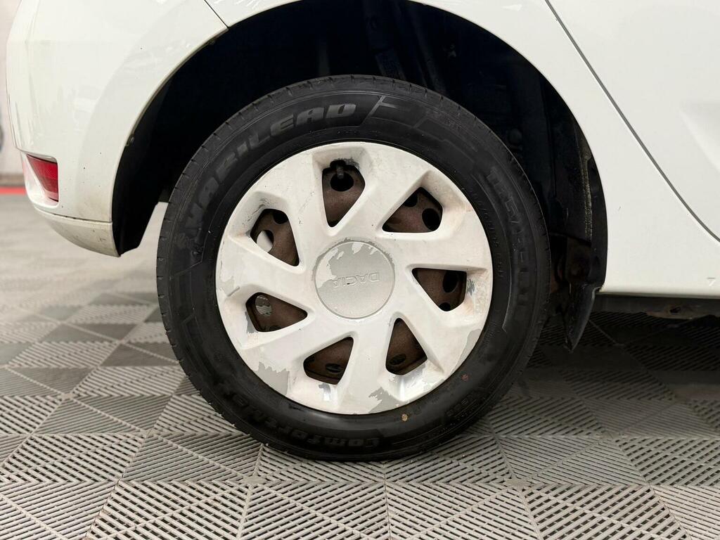 Dacia Sandero 0.9 Tce Laureate Euro 6 Ss Red #39