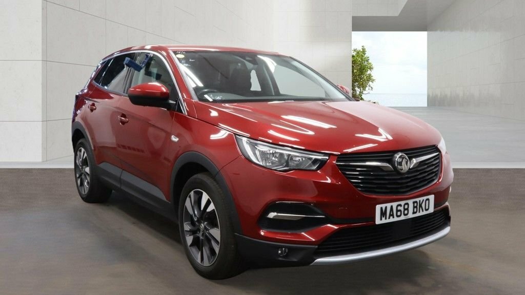 Vauxhall Grandland X 1.2L Sport Nav Red