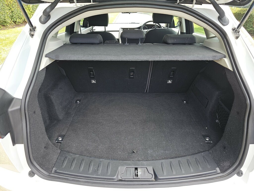 Jaguar E-Pace D150 U3540 Ulez White #5