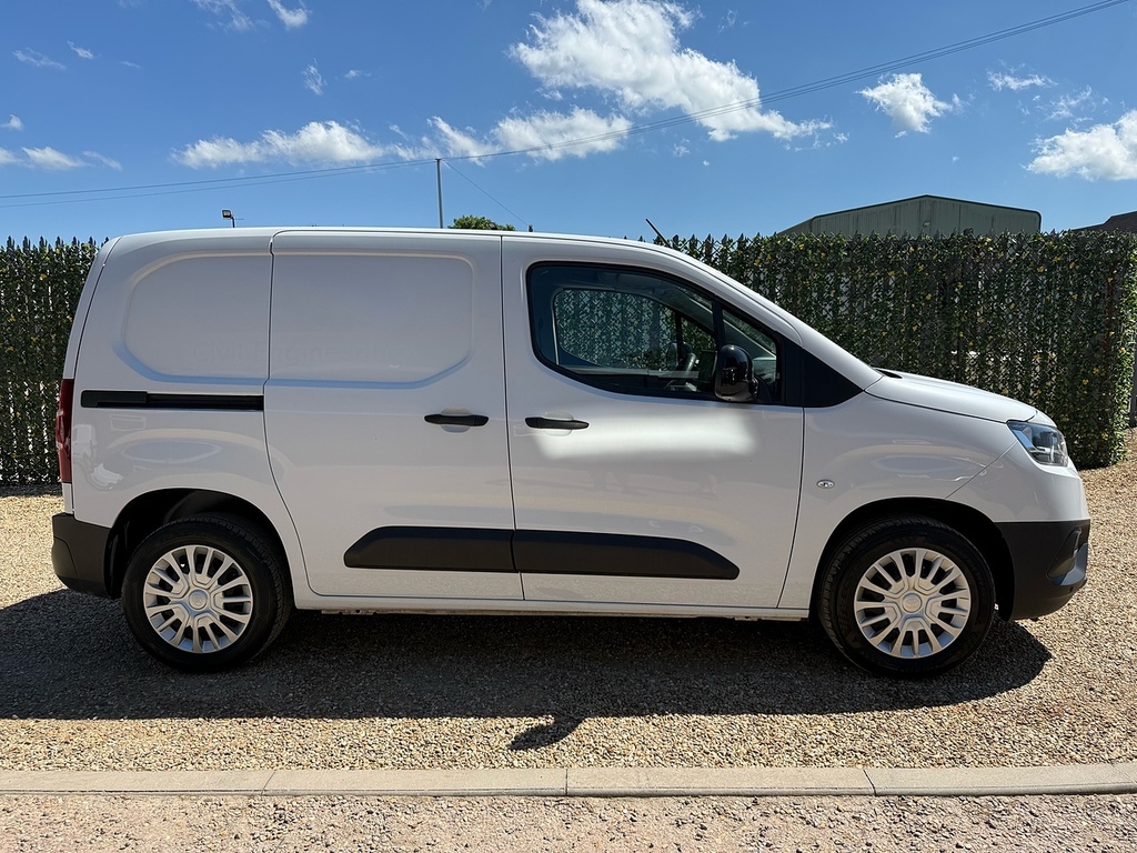 Toyota Proace City 1.5 Bluehdi Icon L1 H1 Swb Panel Van - White FL72OPF White #5