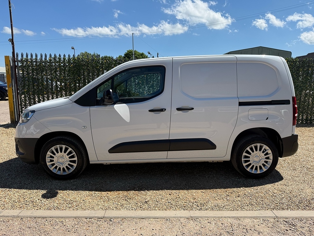 Toyota Proace City 1.5 Bluehdi Icon L1 H1 Swb Panel Van - White FL72OPF White #6