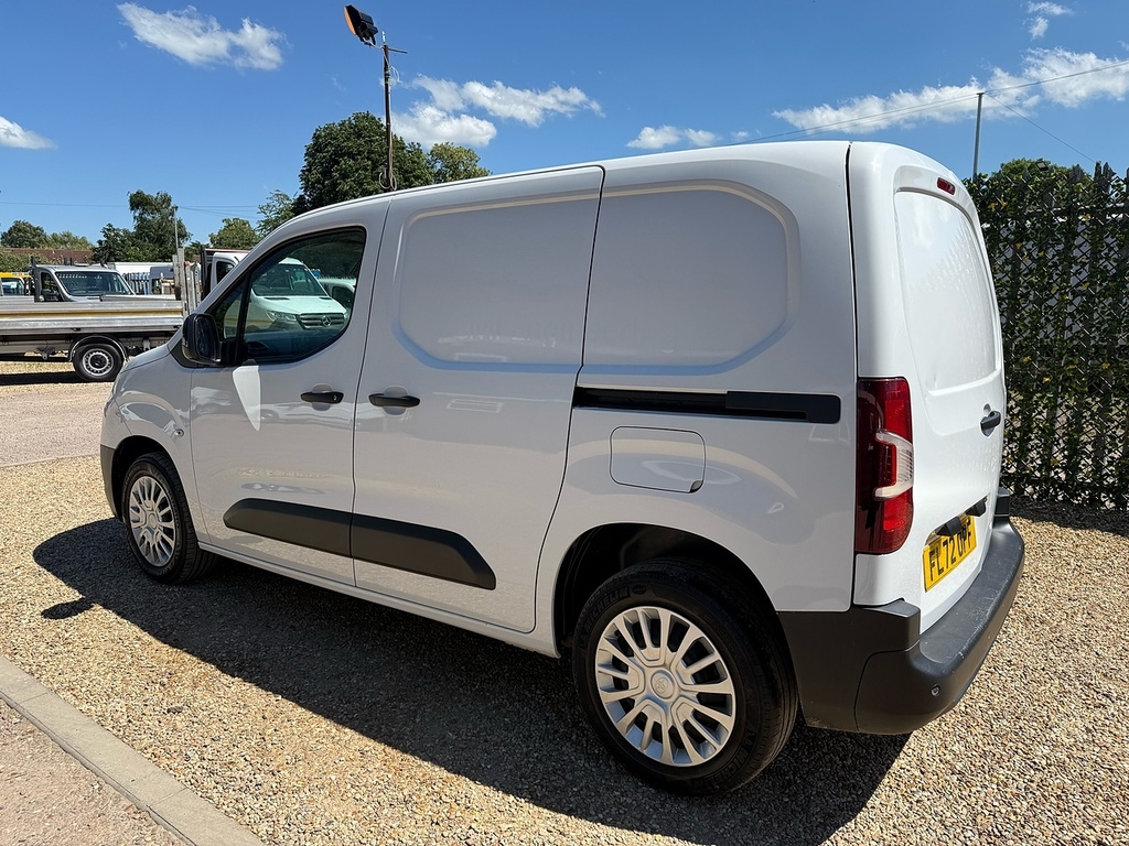 Toyota Proace City 1.5 Bluehdi Icon L1 H1 Swb Panel Van - White FL72OPF White #3