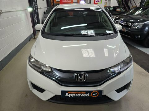 Honda Fit Hybrid 1.5 White #51