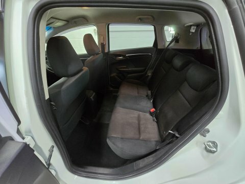 Honda Fit Hybrid 1.5 White #73