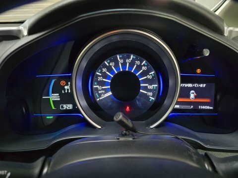 Honda Fit Hybrid 1.5 White #64