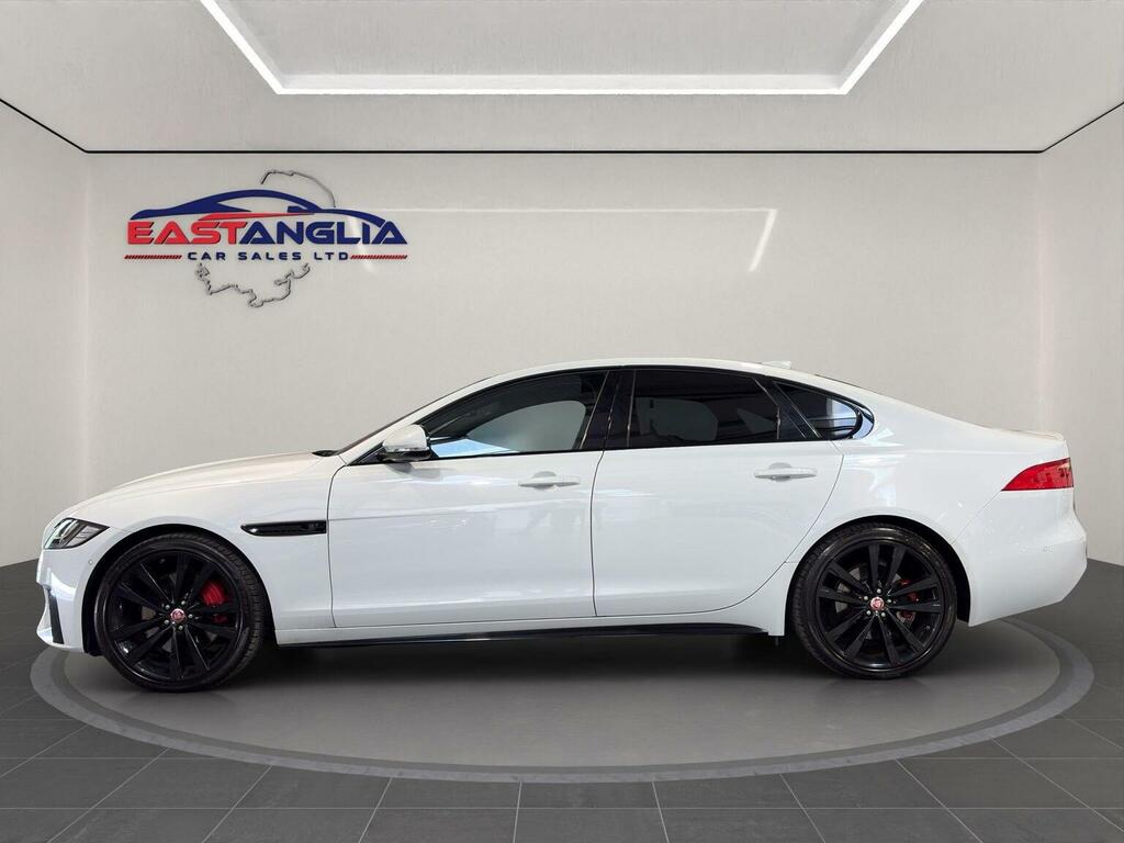 Jaguar XF 3.0 V6 S Euro 6 Ss White #2