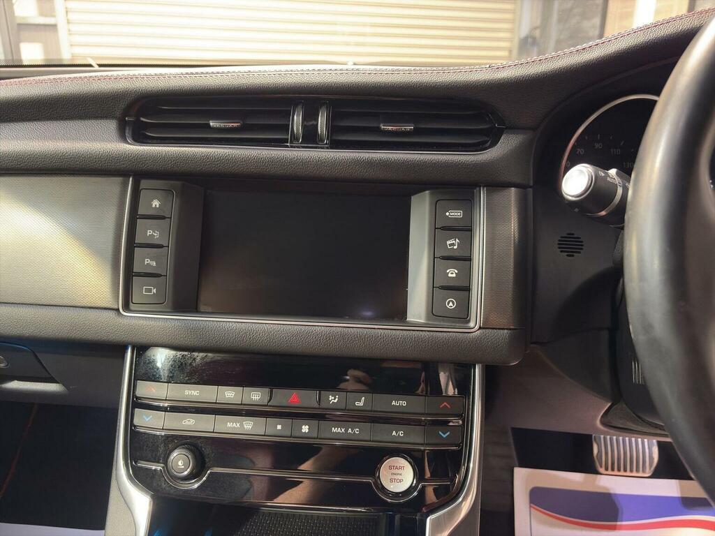 Jaguar XF 2.0 R-sport 177 Bhp Black #15