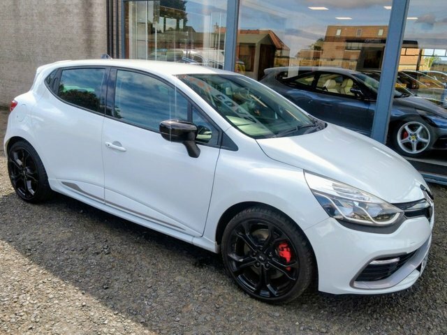 Renault Clio 2016 1.6 Tce Renaultsport Nav Lux Hatchback Pe White