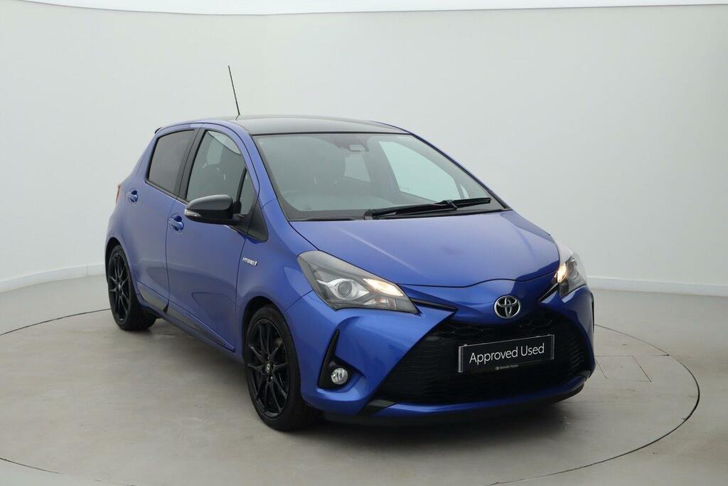 Toyota Yaris 1.5 Vvt-h Gr Sport Hatchback Hybrid E-c Blue