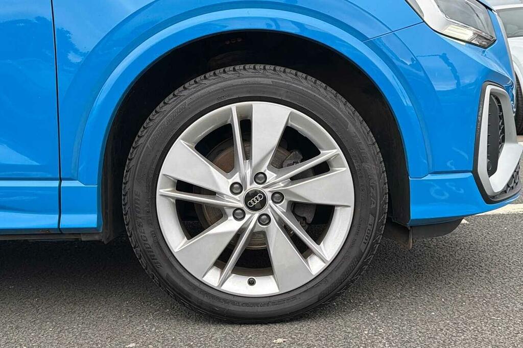 Audi Q2 S Line 30 Tfsi 110 Ps 6-Speed Blue #5