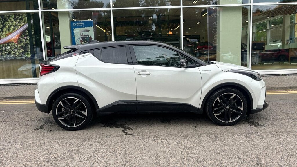 Toyota C-Hr Design 1.8  #23