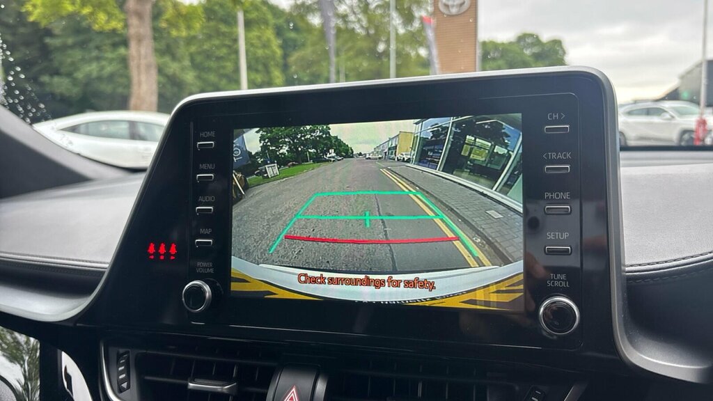 Toyota C-Hr Design 1.8  #31