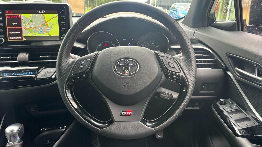 Toyota C-Hr Design 1.8  #10