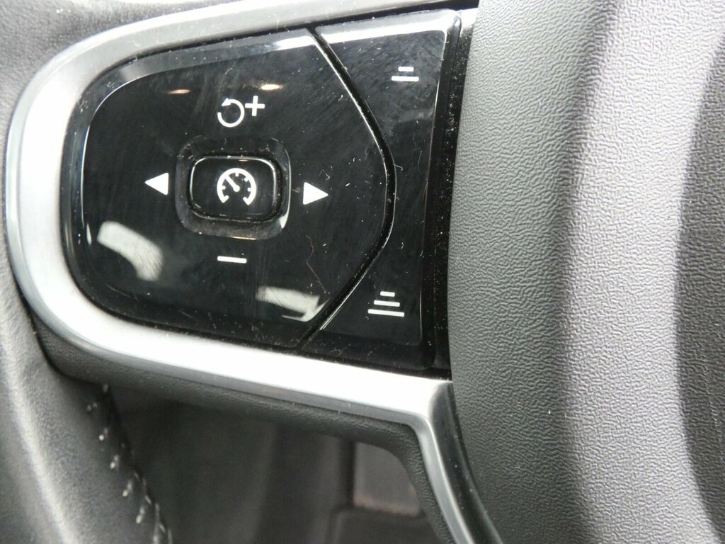 Volvo XC60 Volvo R-design T8 Phev Awd Grey #31