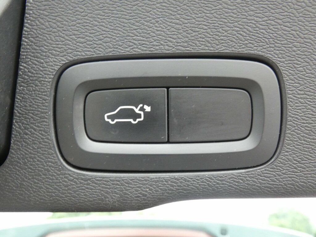 Volvo XC60 Volvo R-design T8 Phev Awd Grey #23