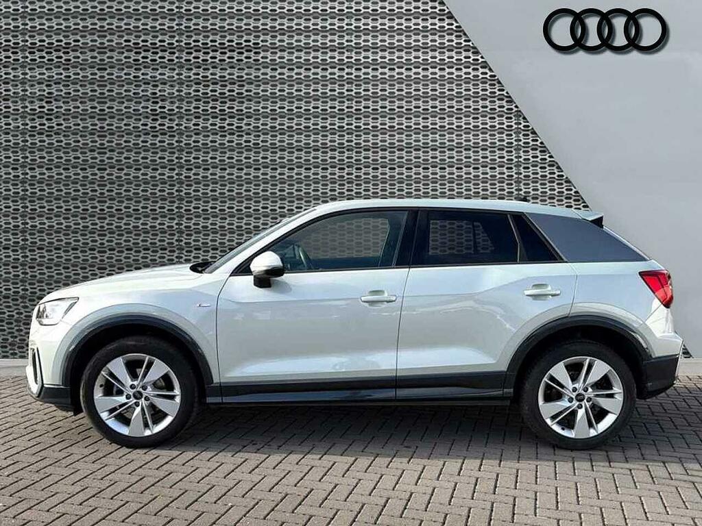 Audi Q2 S Line 35 Tfsi 150 Ps 6-Speed Silver #4