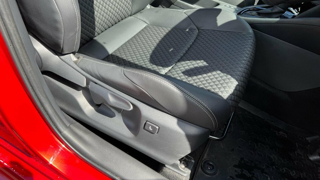 Toyota Yaris 1.5 Hybrid Design  #17