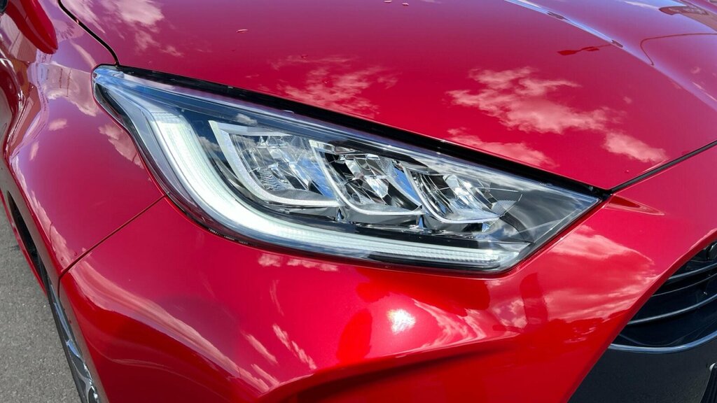 Toyota Yaris 1.5 Hybrid Design  #20