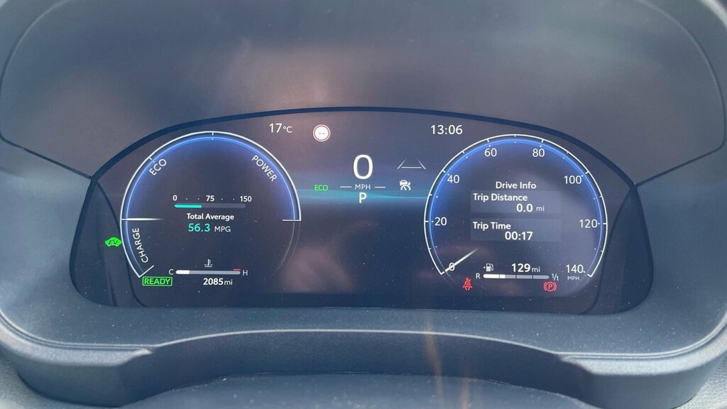 Toyota Yaris 1.5 Hybrid Design  #11
