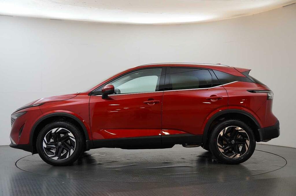 Nissan Qashqai 1.3 Dig-t Mh 140 N-connecta With Sat Nav And 360 V Red #5