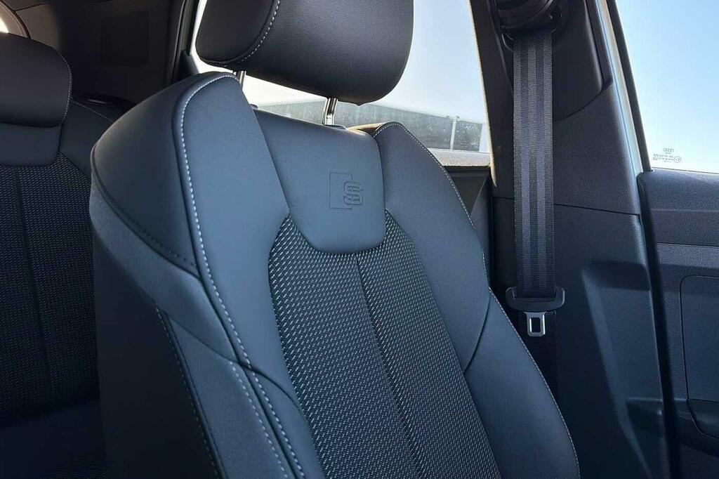Audi A1 1.5 Tfsi 35 Black Edition Sportback S T Grey #38