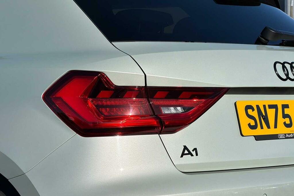 Audi A1 1.5 Tfsi 35 Black Edition Sportback S T Grey #17