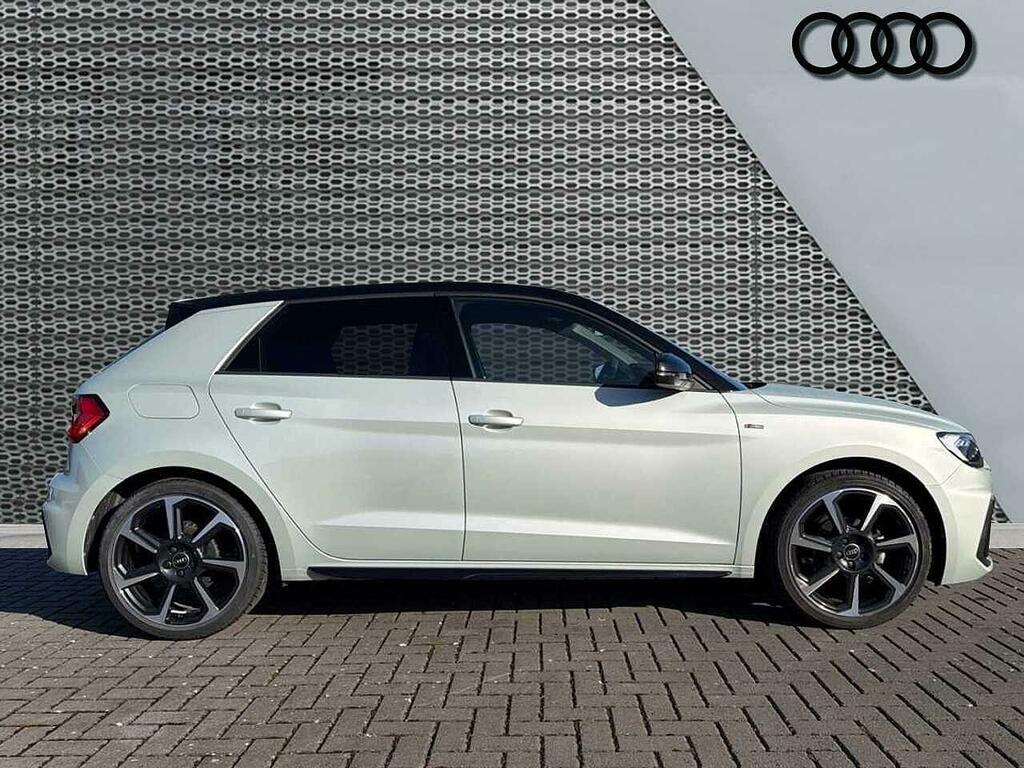Audi A1 1.5 Tfsi 35 Black Edition Sportback S T Grey #4