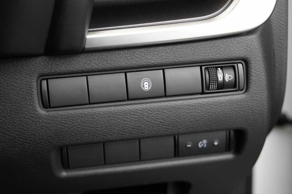 Nissan X-Trail X-trail Acenta Premium E-4orce A Silver #34
