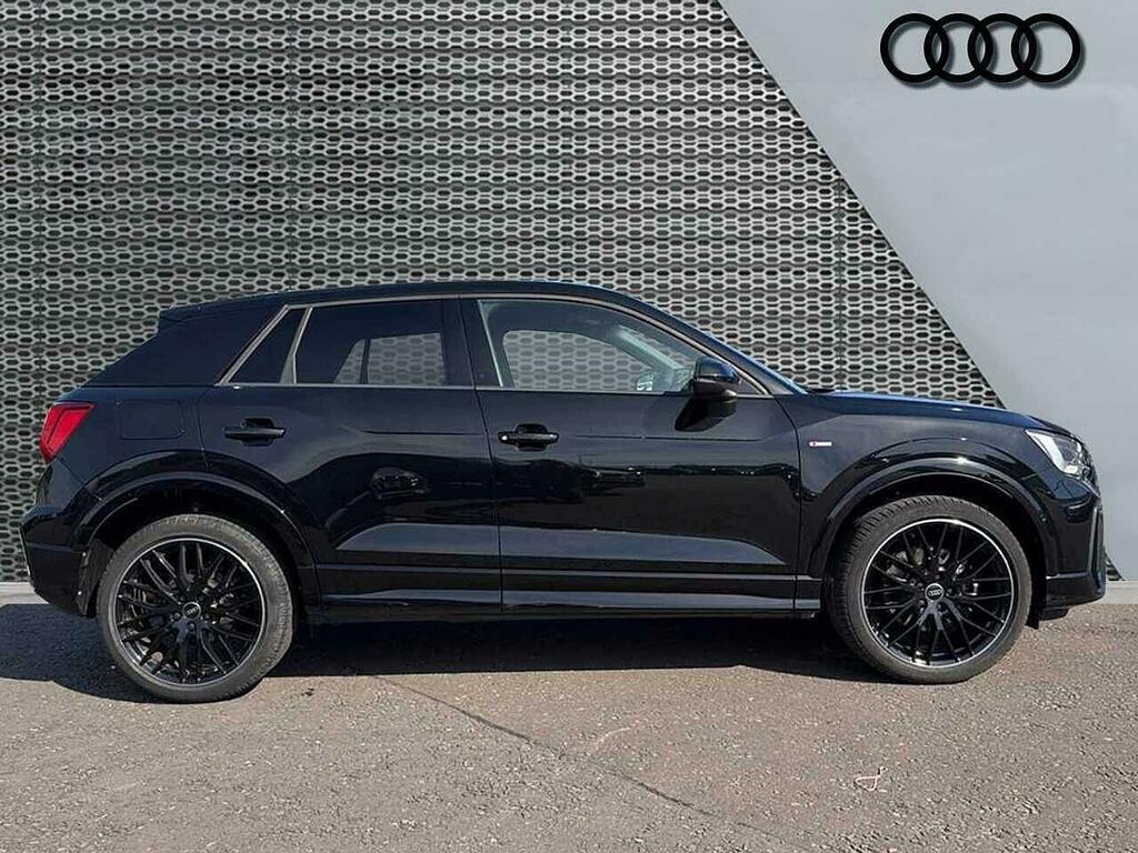 Audi Q2 Black Edition 35 Tfsi 150 Ps S Tronic Black #4