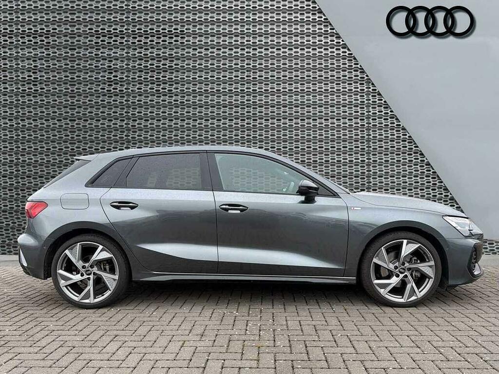 Audi A3 1.5 Tfsie 40 S Line Sportback Plug-in H White #4