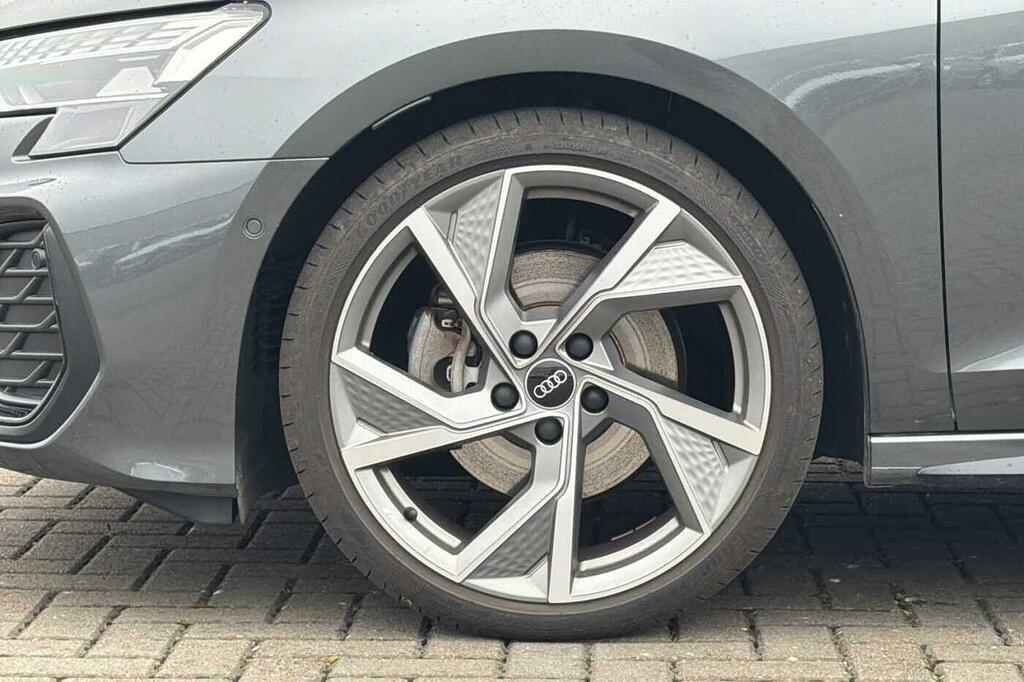 Audi A3 1.5 Tfsie 40 S Line Sportback Plug-in H White #14