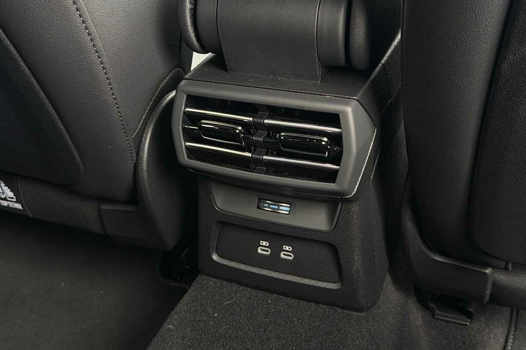 Audi A3 1.5 Tfsie 40 S Line Sportback Plug-in H White #25