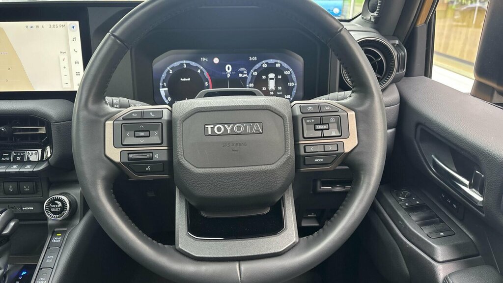 Toyota Land Cruiser 2.8D Invincible 4Wd E Silver #10
