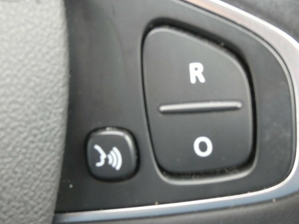 Renault Clio 0.9 Tce Play Hatchback Euro 6 S White #22