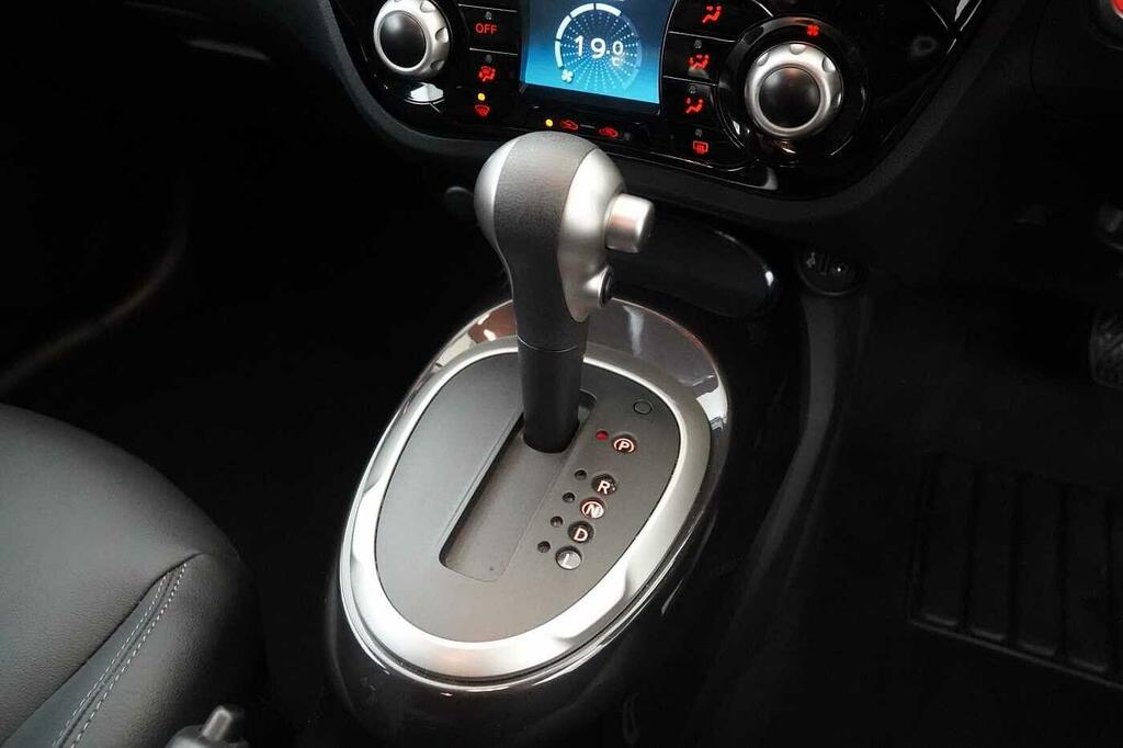 Nissan Juke 1.6 Bose Personal Edition Xtron Euro 6 Red #26