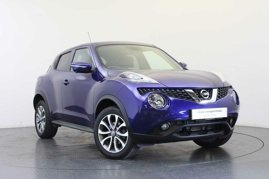 Nissan Juke 1.6 Bose Personal Edition Xtron Euro 6 Red #1