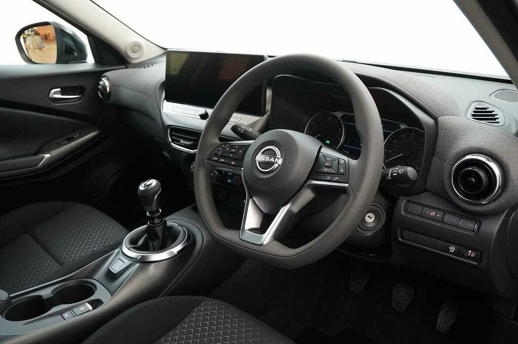 Nissan Juke 1.6 Hybrid N-connecta Grey #19