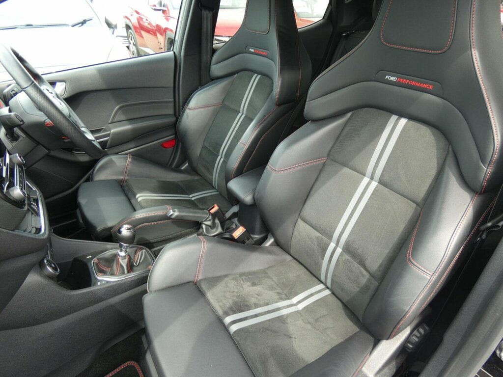 Ford Fiesta 1.5T Ecoboost St-3 Euro 6 Ss Black #3