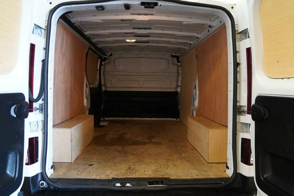 Renault Trafic 2.0 Dci Blue Ll30 Business Panel Van M HN23LRZ White #2
