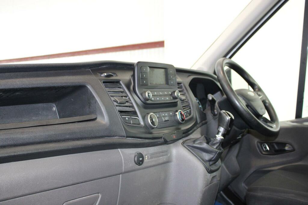 Ford Transit Custom 2.0 350 Ecoblue Leader Premium Dropside YM71RVT White #4