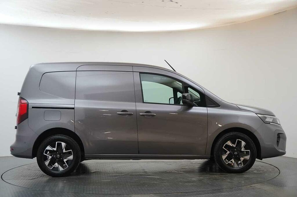 Nissan TOWNSTAR 45Kw Tekna L1 Swb Panel Van With 22Kw Charge Grey #6